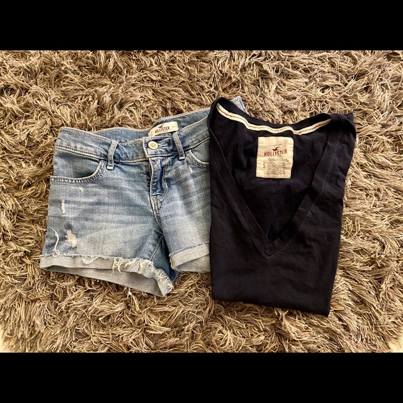 Hollister Pants - Hollister Shorts and T-shirt
